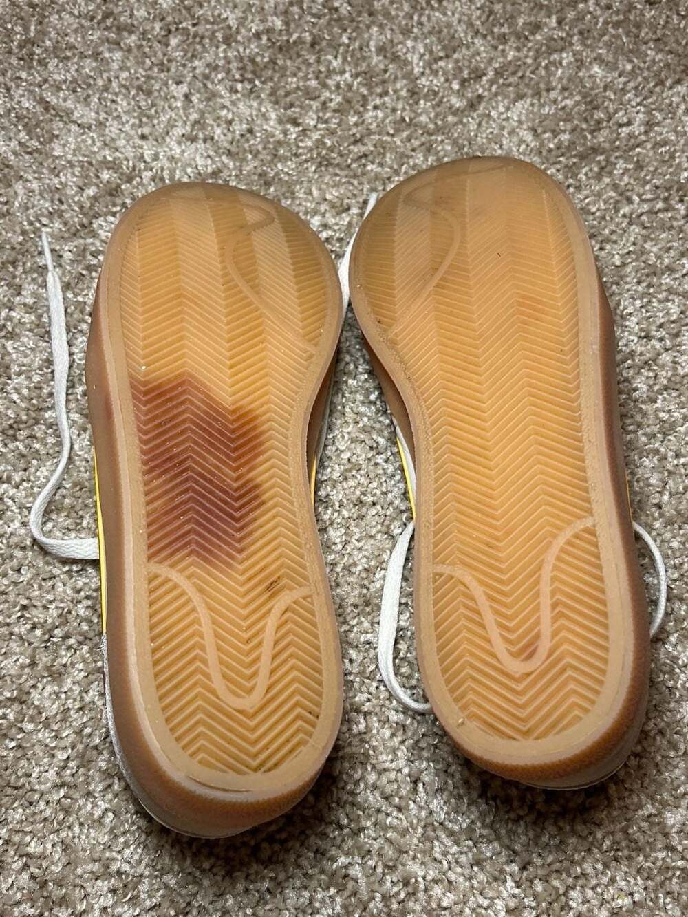 Nike Killshot 2 Leather Sail/Gum Yellow Shoes - Picture 8 of 11